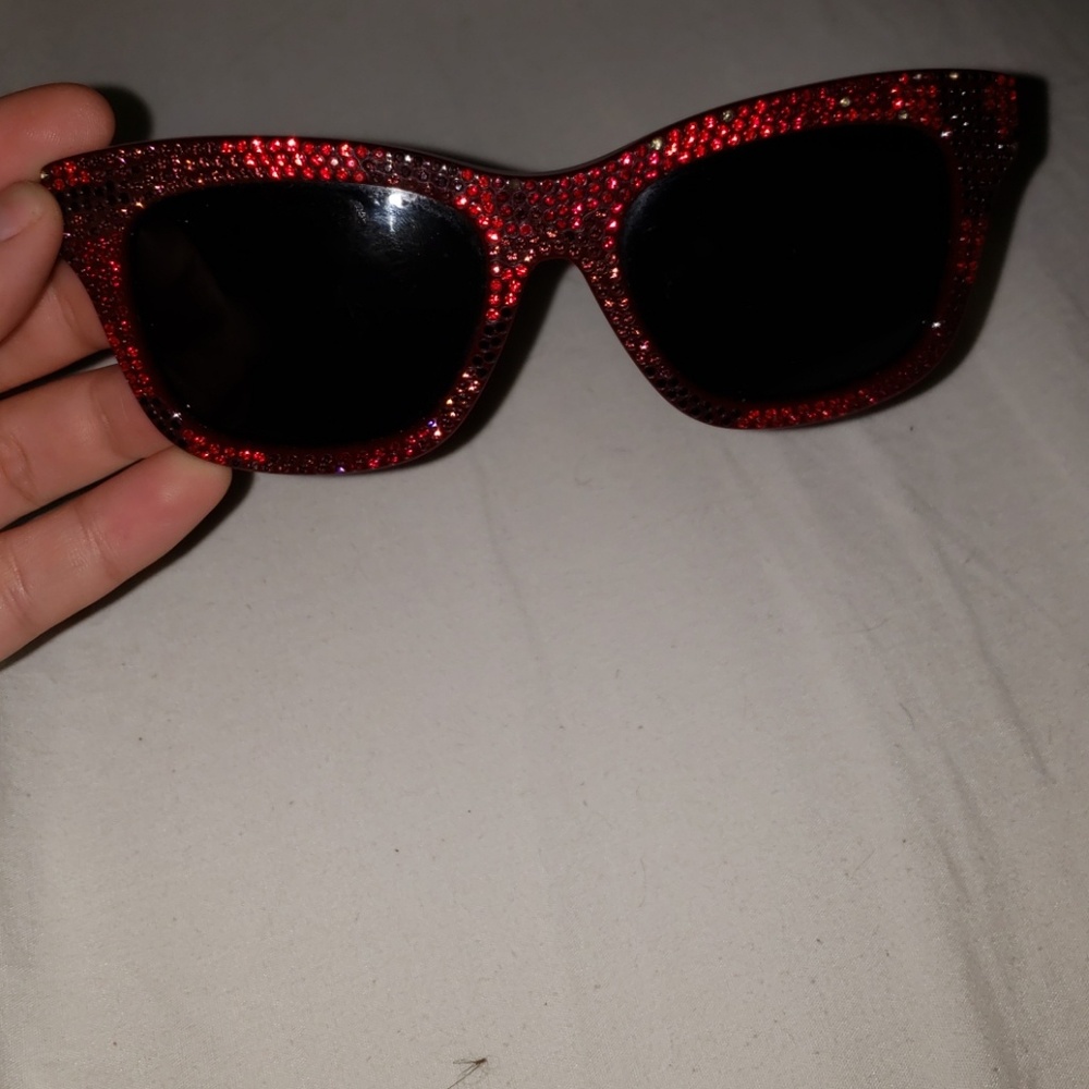 Valentino sun glasses